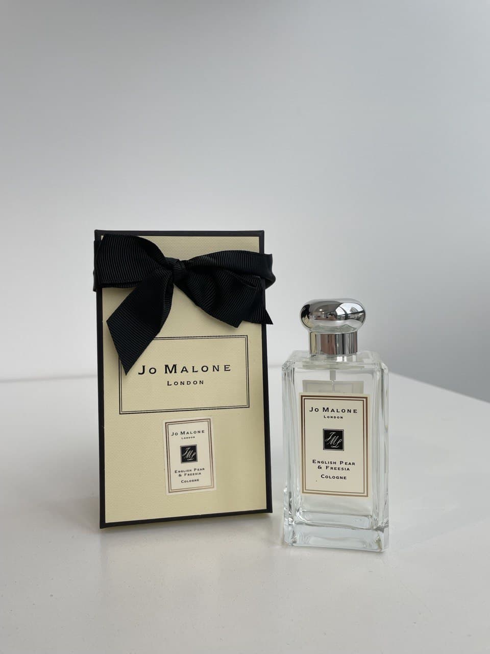JO MALONE ENGLISH PEAR & FREESIA 100ML (WITH RIBBON)