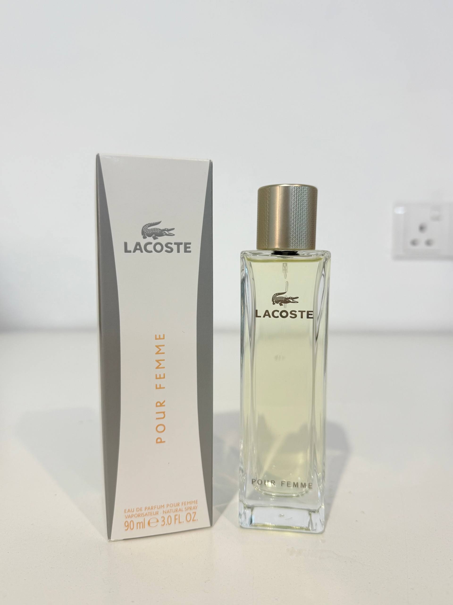 LACOSTE POUR FEMME EAU DE PARFUM 100ML