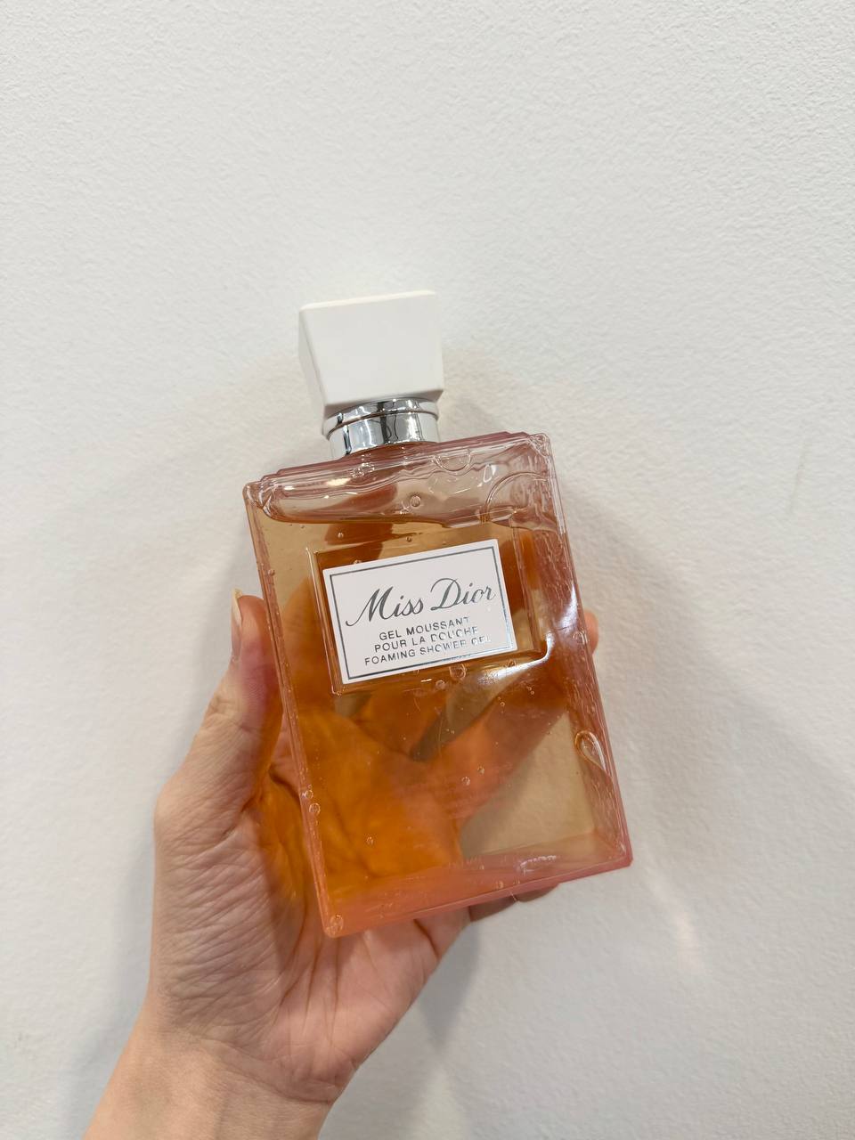 (NOT FOR SALE) MISS DIOR SHOWER GEL